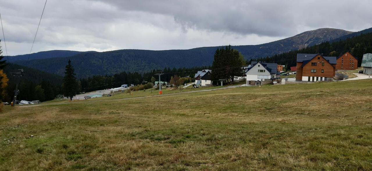 Apartman M5 Horni Misecky Exteriör bild