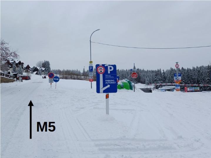 Apartman M5 Horni Misecky Exteriör bild